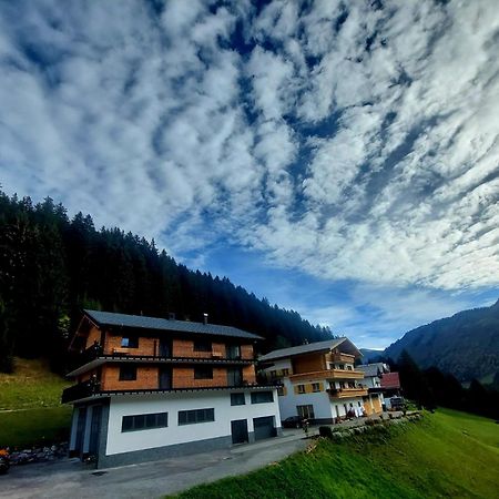 Haus Margrith Alpenblick Appartements Damuels Exterior photo