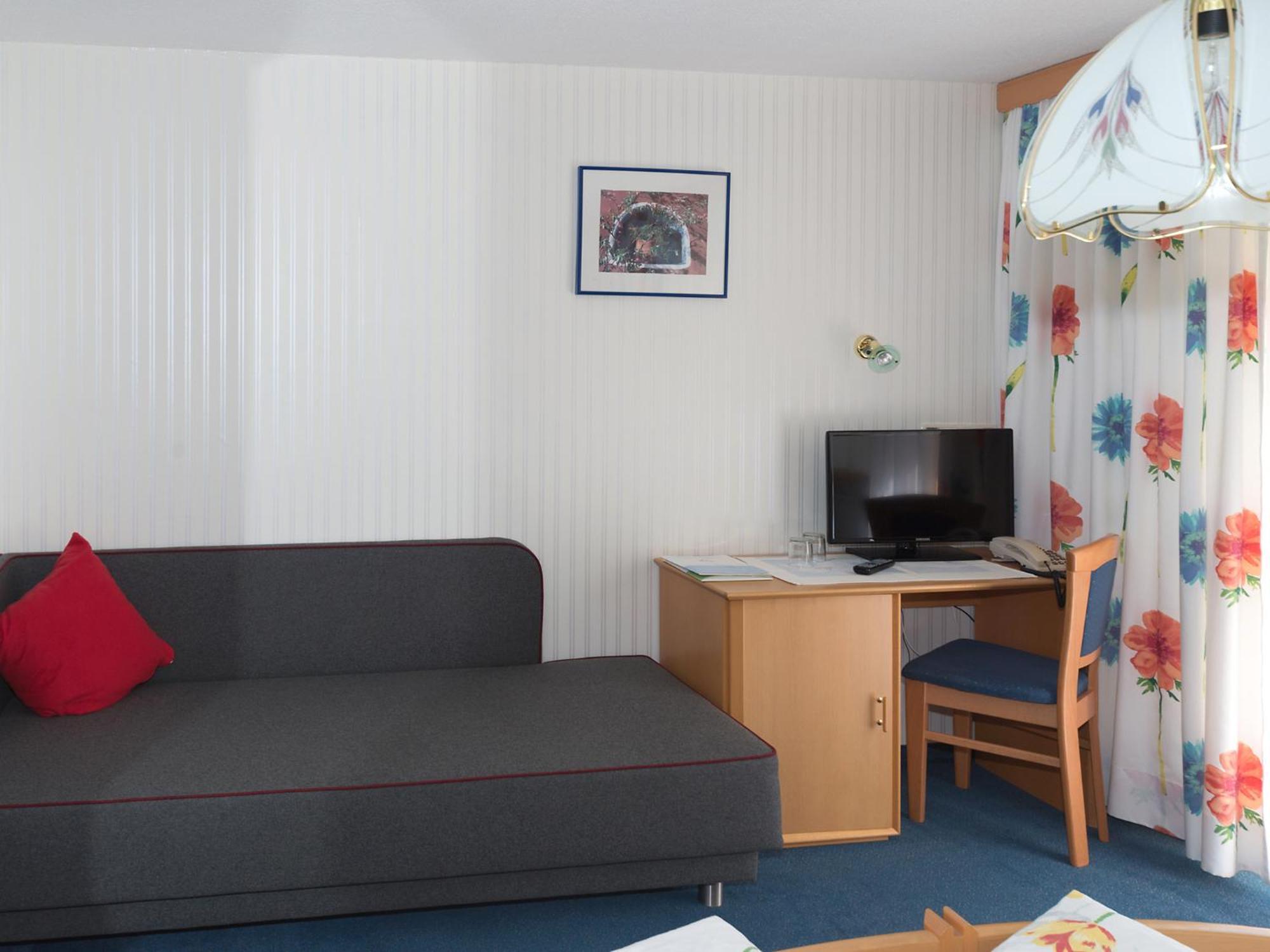 Haus Margrith Alpenblick Appartements Damuels Room photo