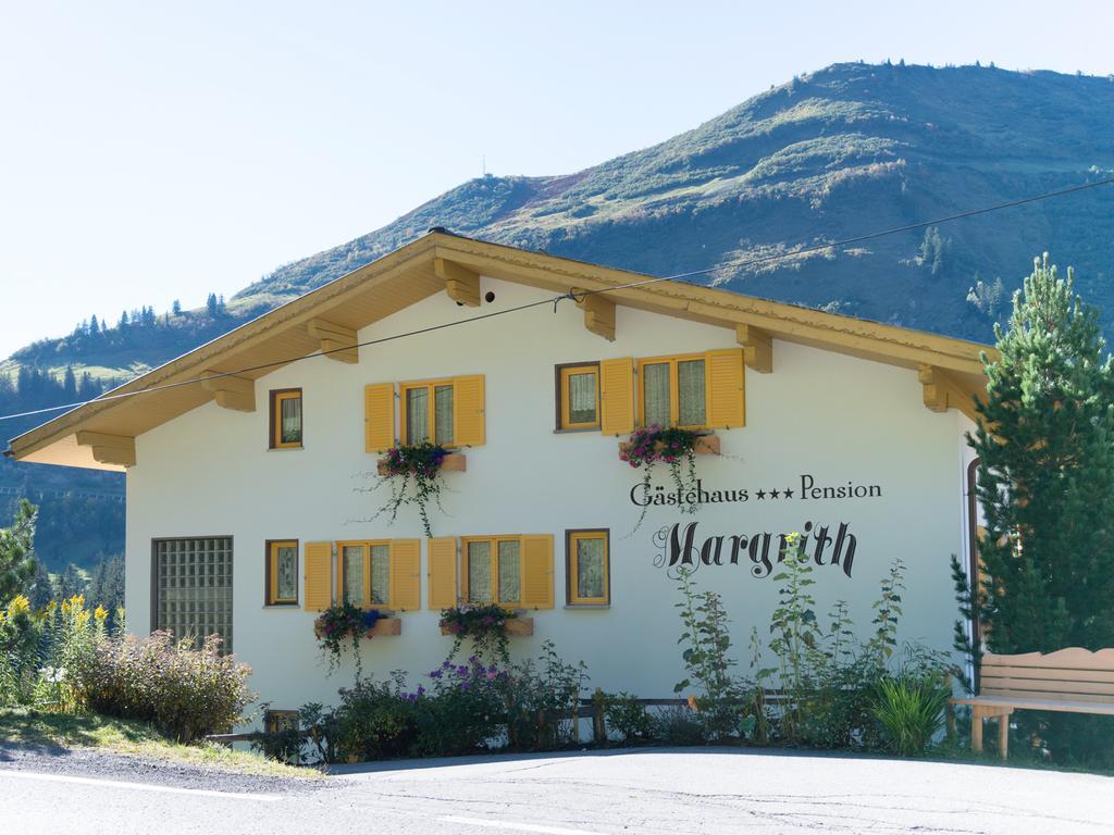 Haus Margrith Alpenblick Appartements Damuels Exterior photo